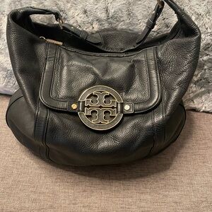 Tory Burch Large Amanda Hobo